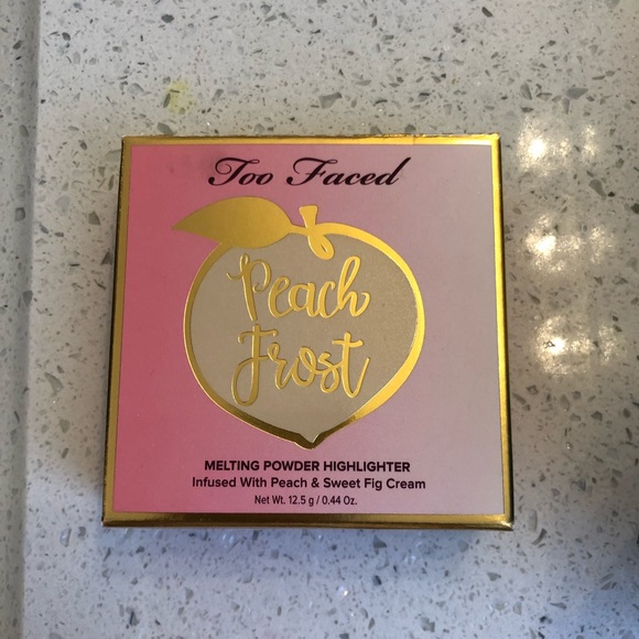 Too Faced Peach Frost Melting Powder Highlighter - Picture 3 of 4